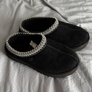 UGG Women's Black Tasman Slippers